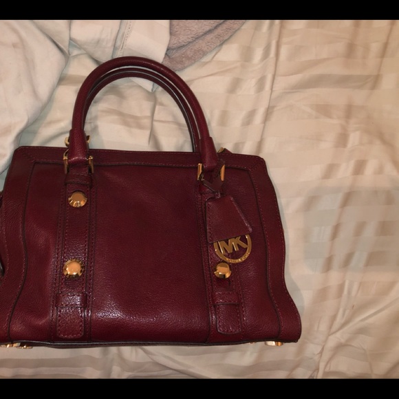 Michael kors burgundy bag 💼 - Picture 4 of 5